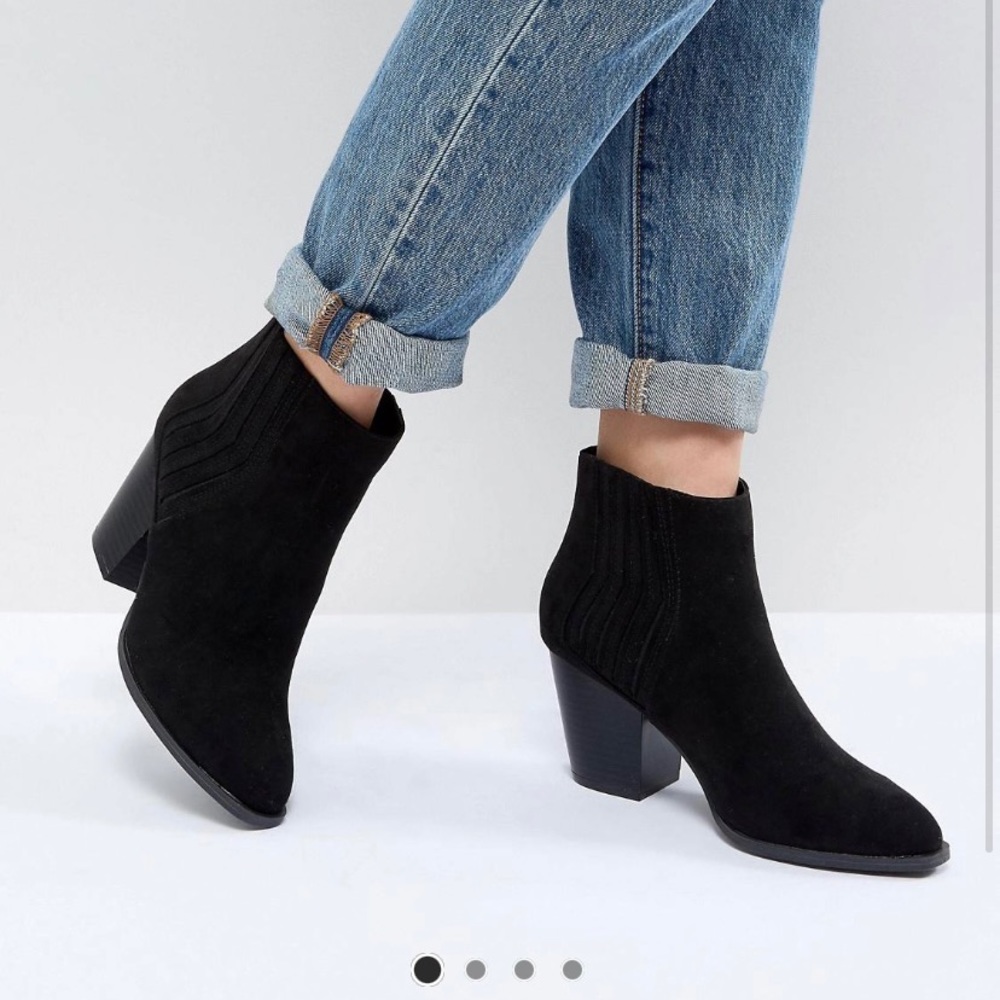 Black Booties